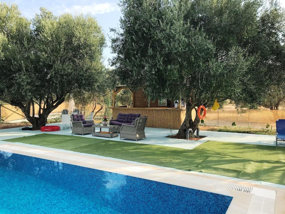 Ai Helis Resort スヴォロナータ エクステリア 写真